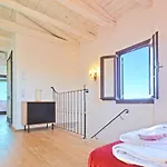 Boldù Terrace
